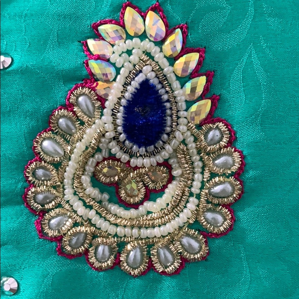 Indian saree - Picture 3 of 3